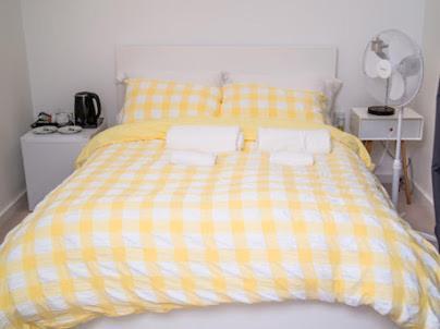 Kayz Lodge- Luxury Ensuite-Private & Shared Accommodation In A New House At The Olympic Village Overlooking Stratford Westfield And Tube Station Londen Kamer foto
