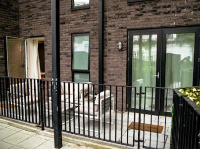 Kayz Lodge- Luxury Ensuite-Private & Shared Accommodation In A New House At The Olympic Village Overlooking Stratford Westfield And Tube Station Londen Kamer foto